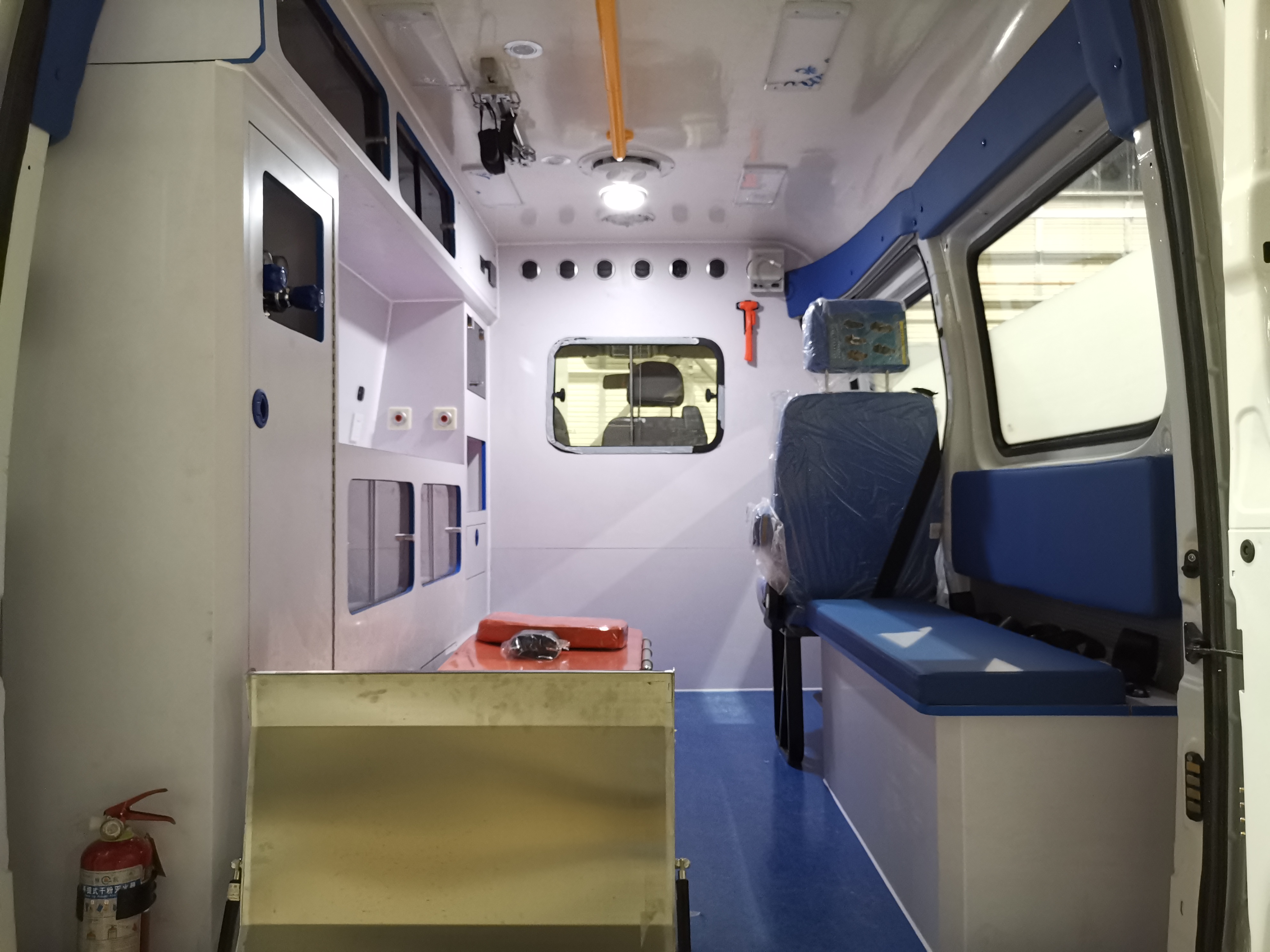 ��ͨV80���S��픱O(ji��n)�o(h��)�;��o(h��)܇(ch��)