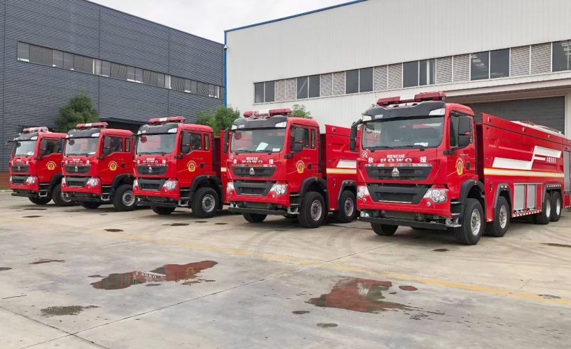 ���Α�(y��ng)������(xi��n)!����ǰ�ĺ��ˮ����ĭ����܇(ch��)�����YԮ���^